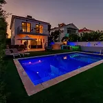 Telmar Royal Sea View * Mazotos