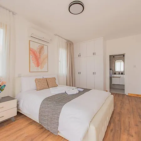 Telmar Royal Sea View Mazotos